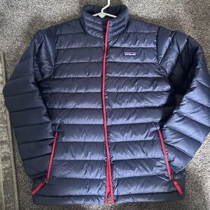 Kids Medium Patagonia Blue and Red Puffer Jacket Athletic Fit